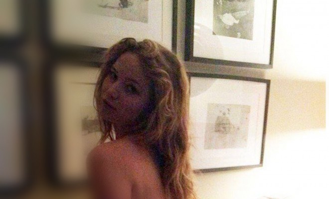 Посмотрим на интимные фото Дженифер Лав Хьюит на которых она без одежды